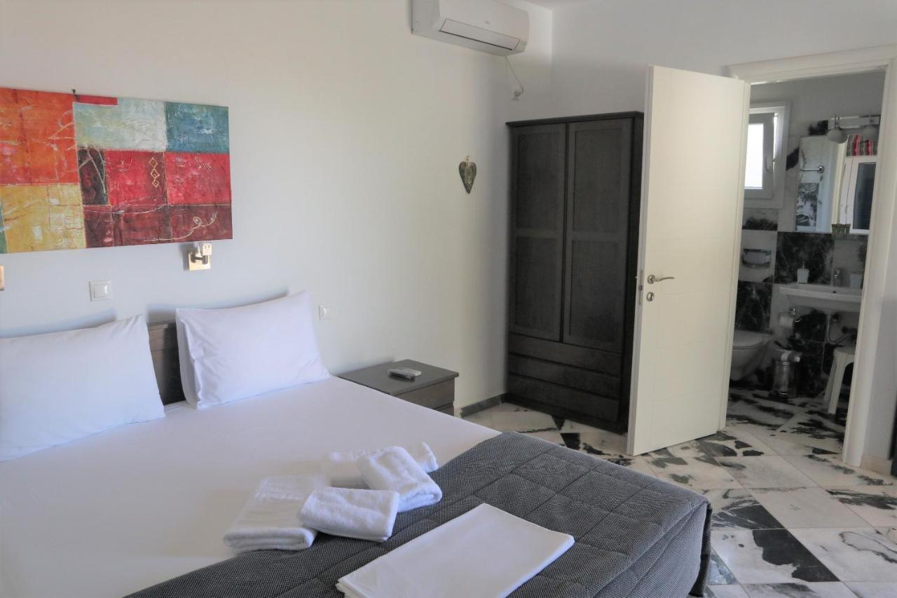 Anna'S Place Rooms Ираклия Екстериор снимка