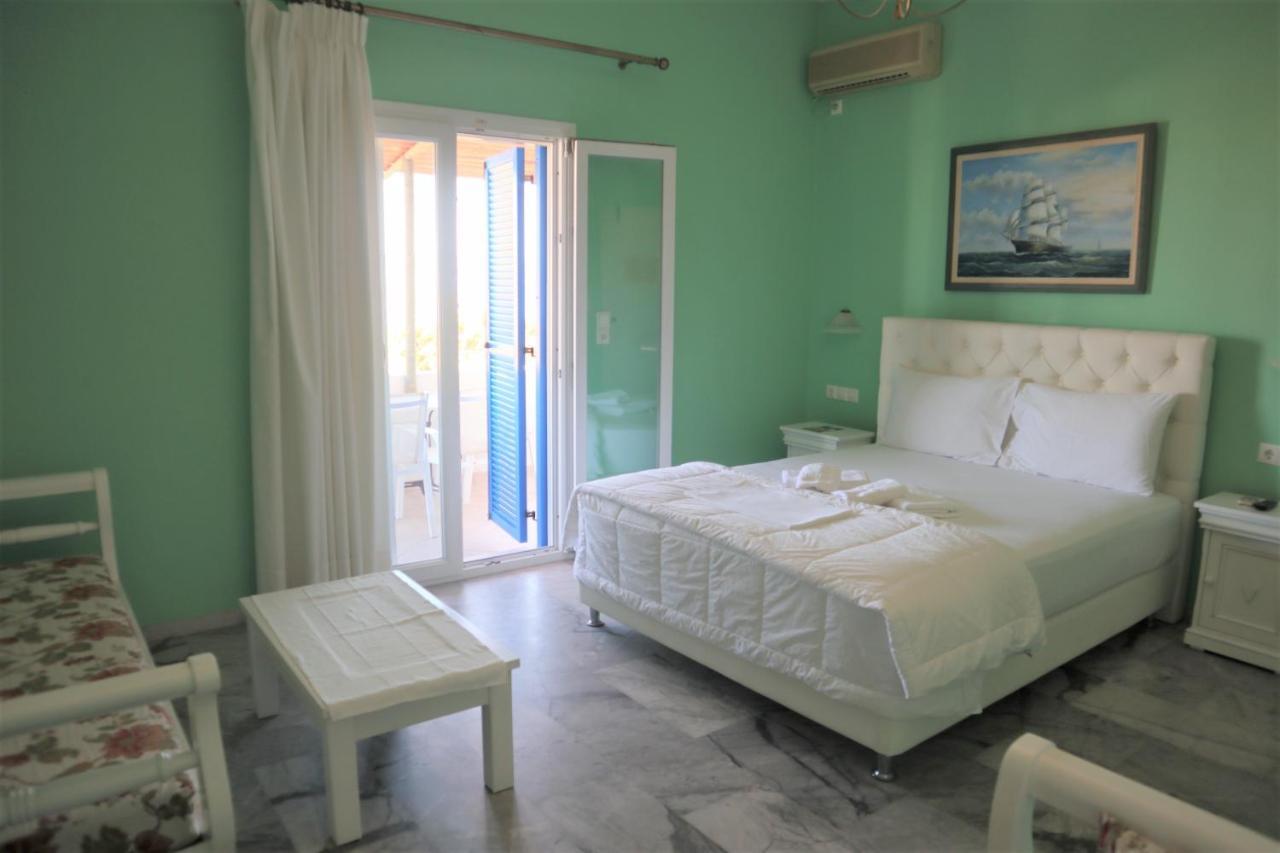 Anna'S Place Rooms Ираклия Екстериор снимка