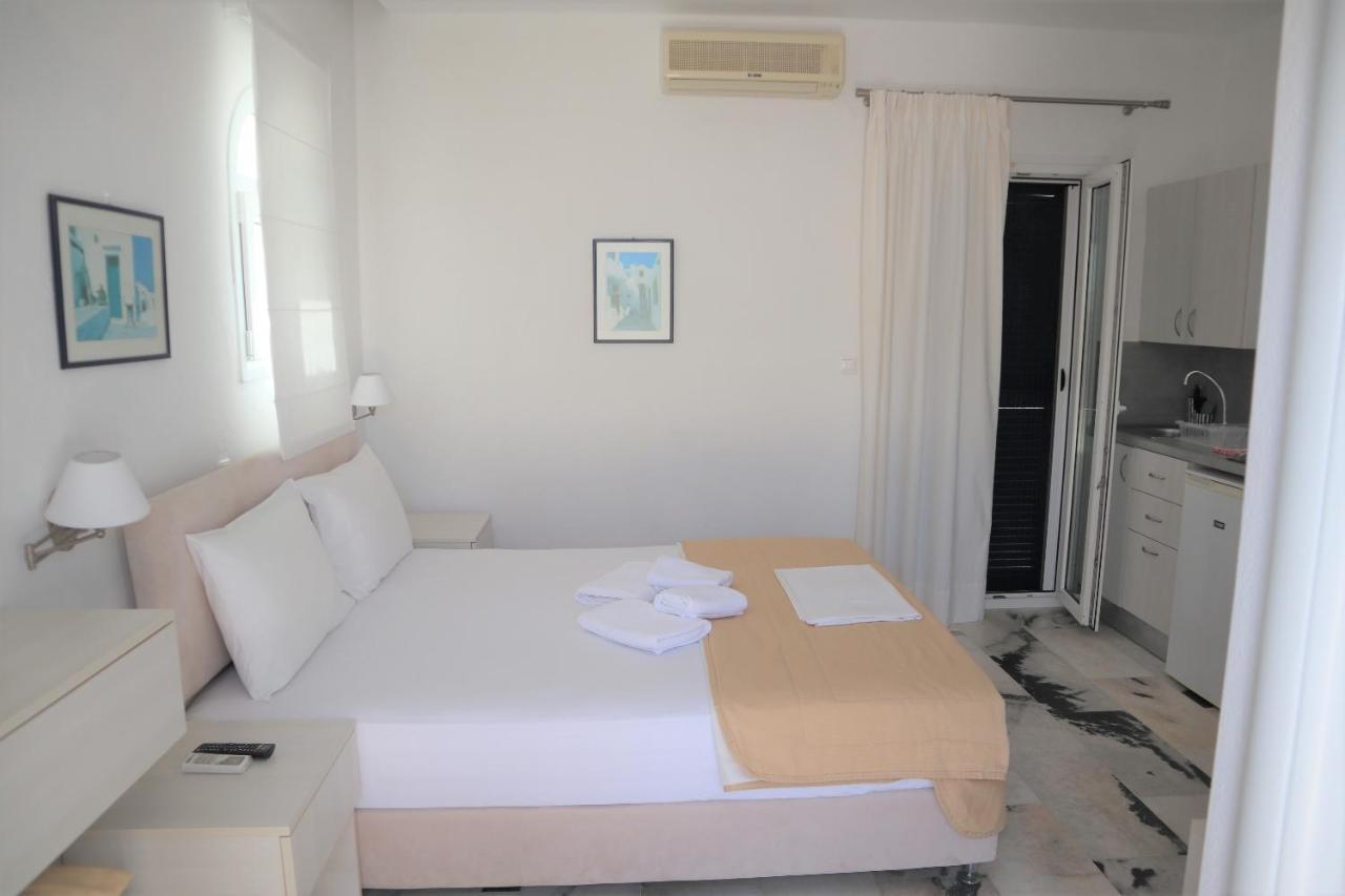 Anna'S Place Rooms Ираклия Екстериор снимка