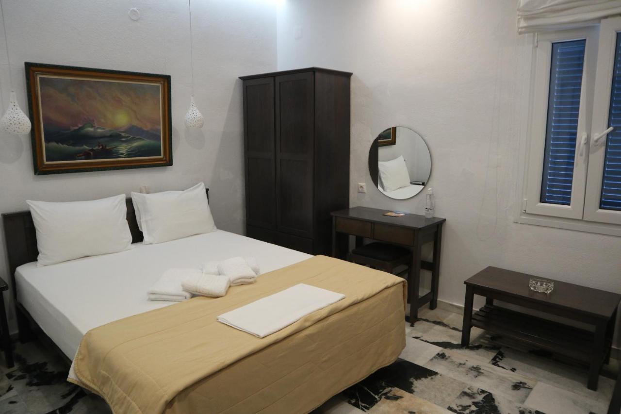 Anna'S Place Rooms Ираклия Екстериор снимка